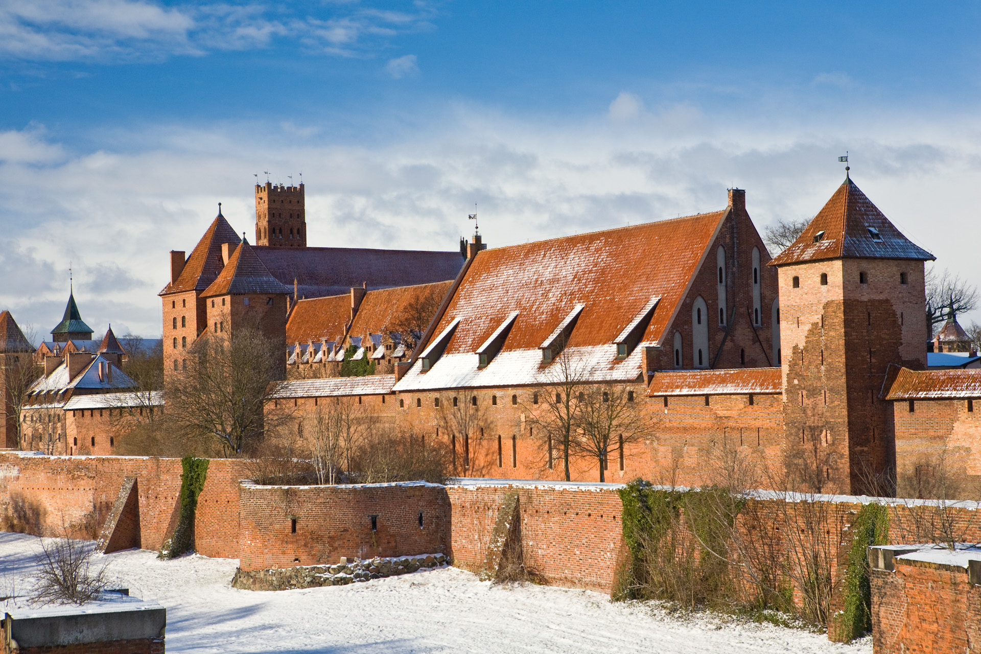 Malbork, zamek zimą - pejzaż, fotografia podróżnicza